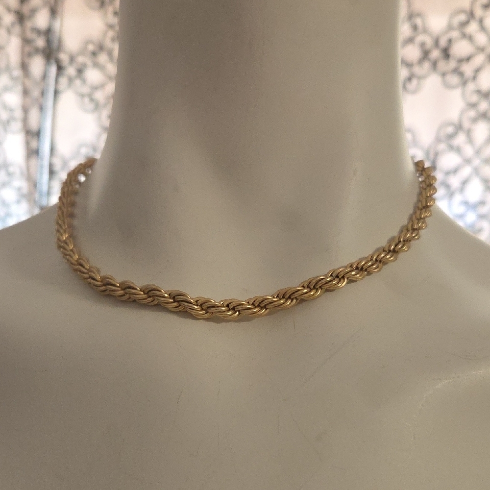 Elegant Gold Chain Necklace with Pearl Accent | Minimalist Layered Jewelry